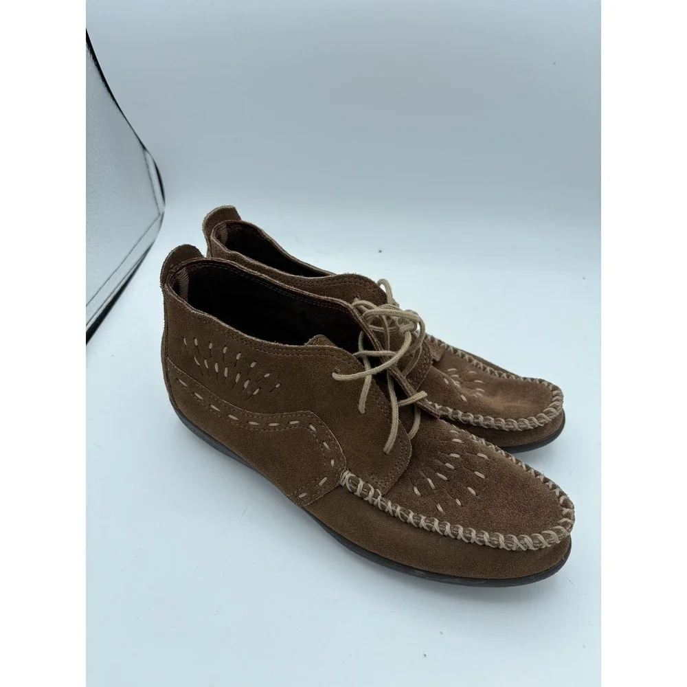 Minnetonka Boots Womens Size 7 Brown Suede Chukka Moccasin Ankle Lace Up Booties